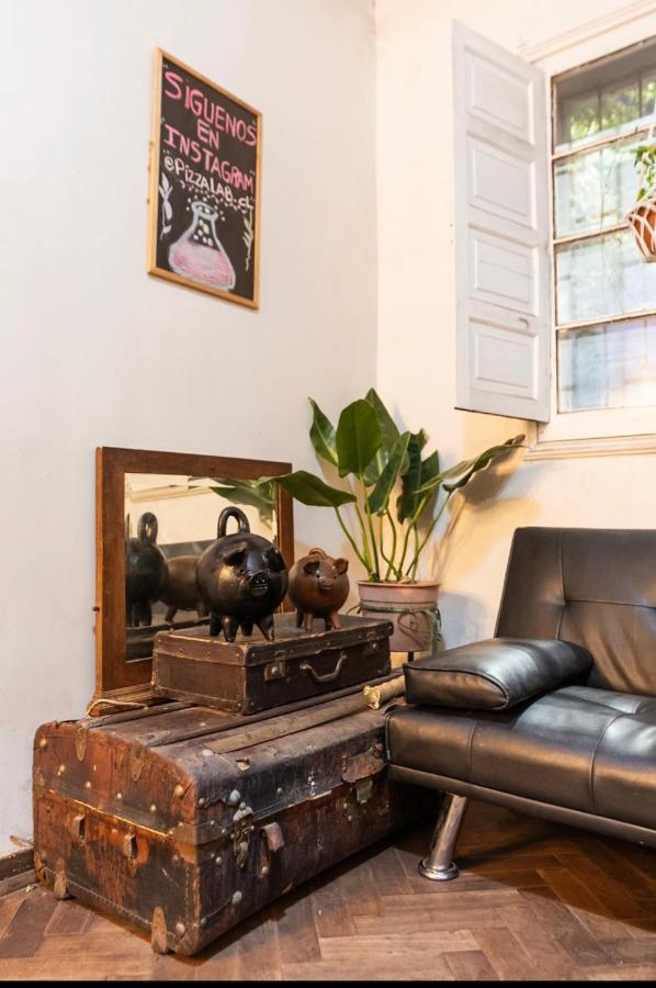לינה וארוחת בוקר סנטיאגו Casa Carmen מראה חיצוני תמונה